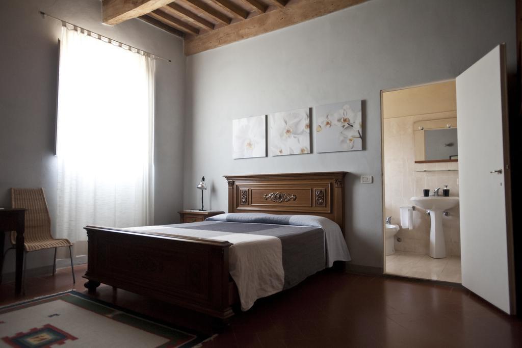 B&B Glicine E Luna Кашина Екстериор снимка